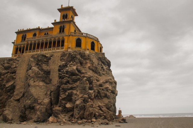 mansion for sale peru